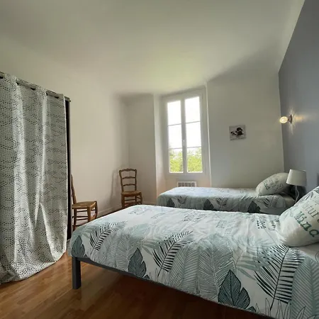 Semesterbostad Mantenan